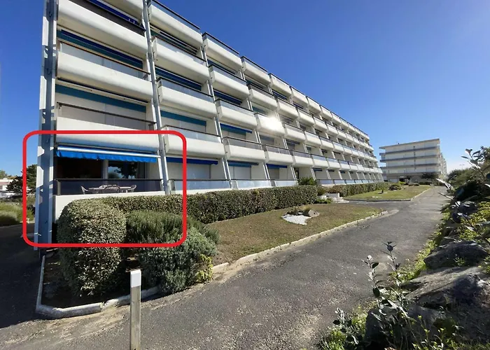 Charmant Studio Renove A 50M De La Plage Avec Terrasse Et Parking - Fr-1-224C-82